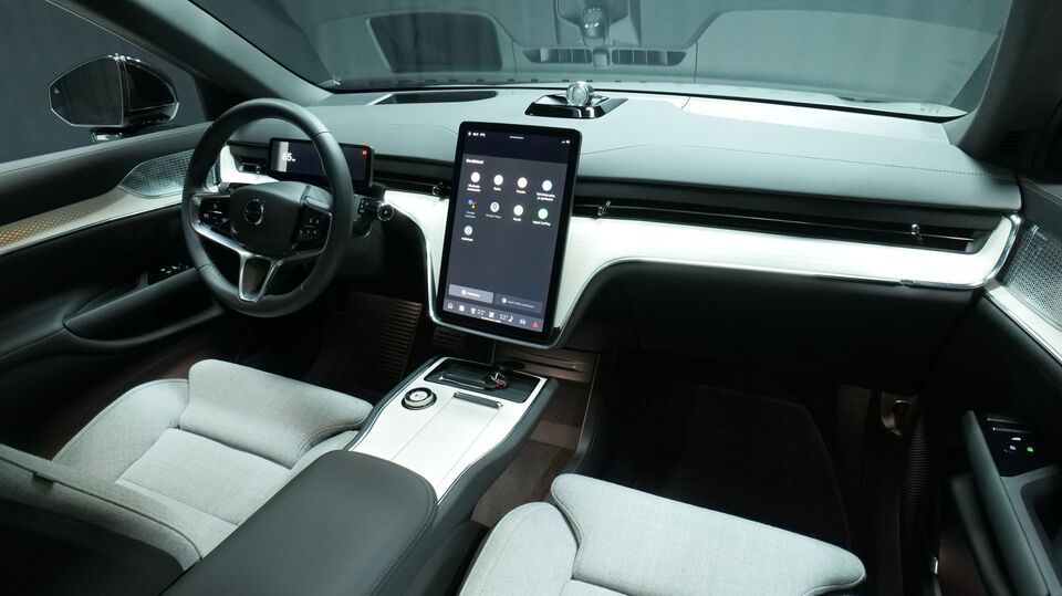 Volvo EX90 vaihtoauto