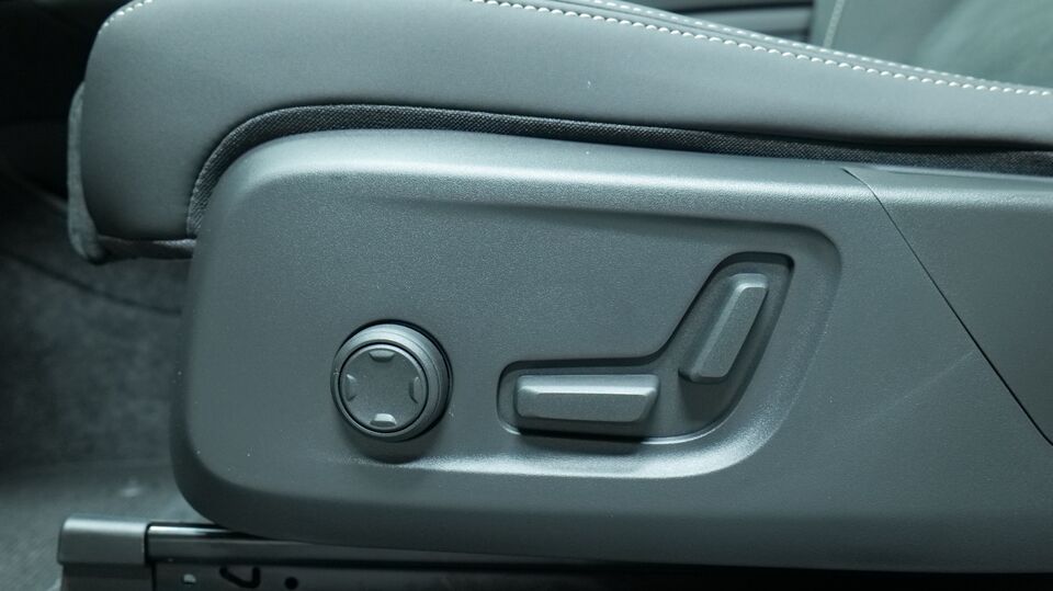 Volvo EC40 vaihtoauto