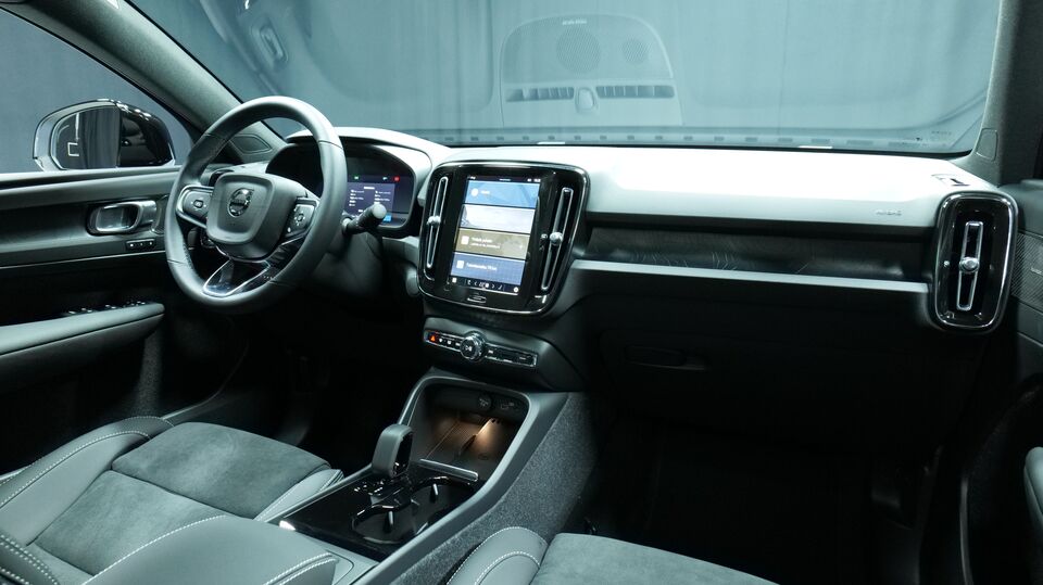 Volvo EC40 vaihtoauto