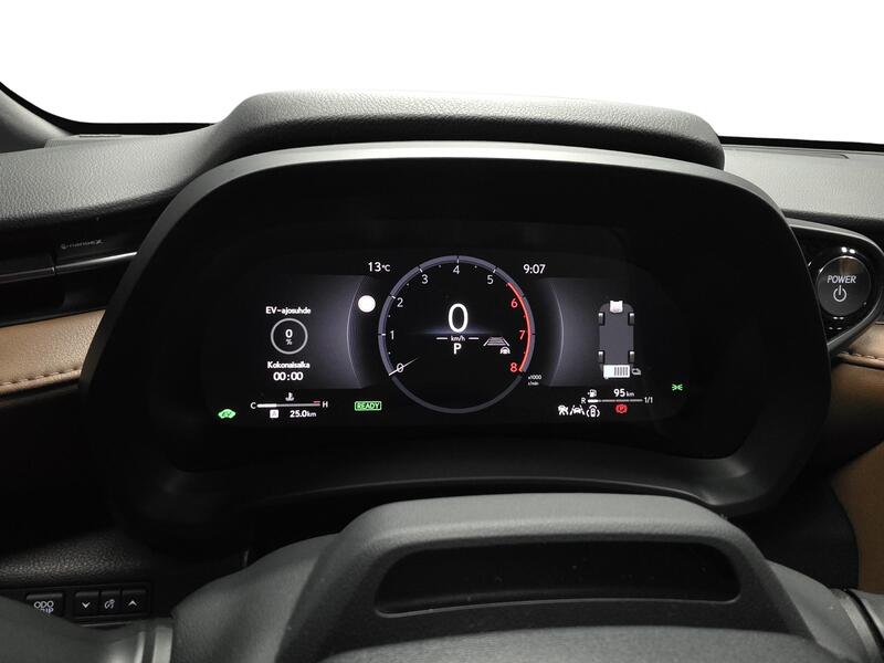 Lexus LBX vaihtoauto