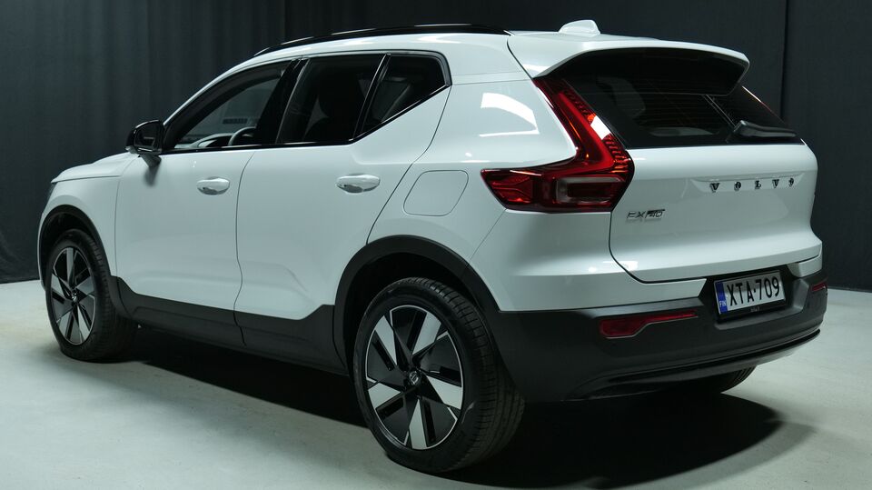 Volvo EX40 vaihtoauto