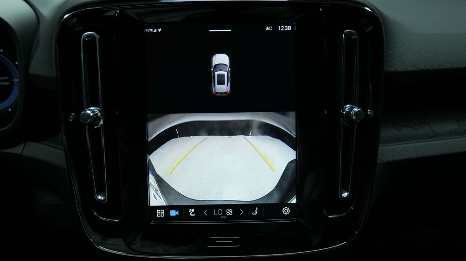 Volvo EX40 vaihtoauto