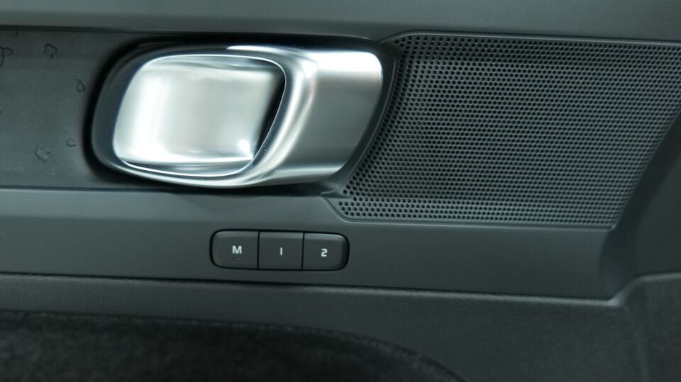 Volvo EX40 vaihtoauto