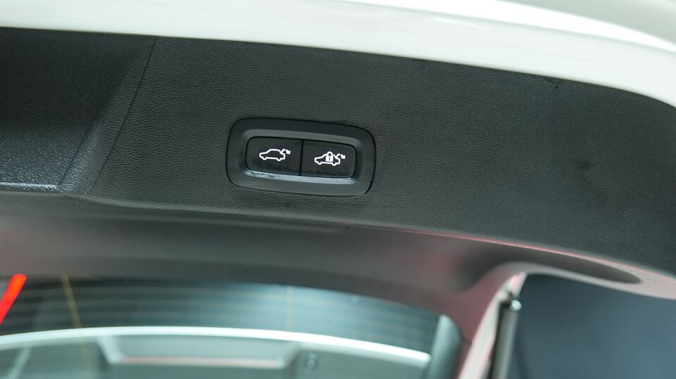 Volvo EX40 vaihtoauto