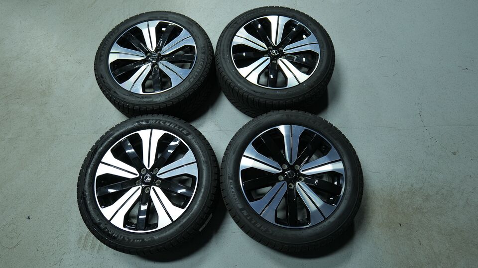 Volvo EX40 vaihtoauto