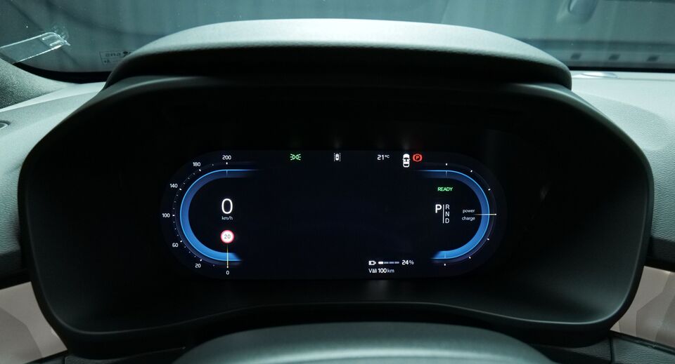 Volvo EX40 vaihtoauto