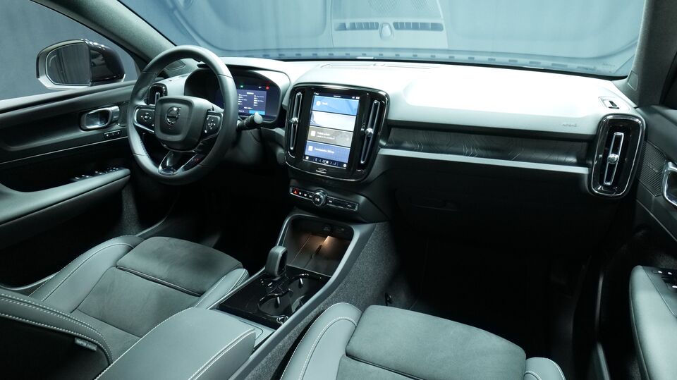 Volvo EC40 vaihtoauto