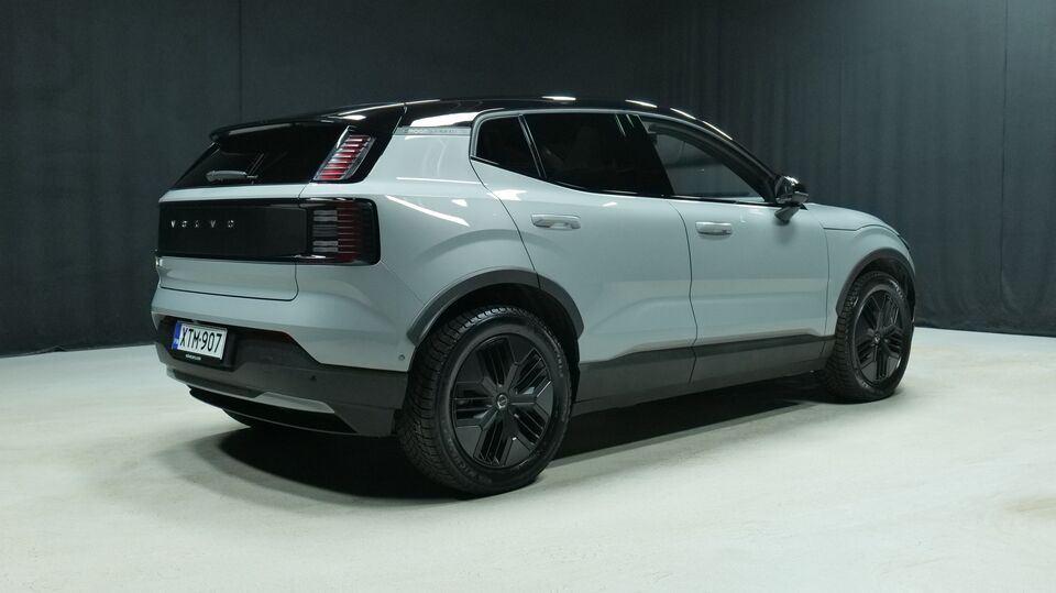 Volvo EX30 Cross Country vaihtoauto