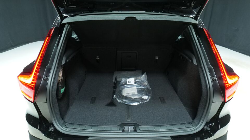 Volvo EX40 vaihtoauto