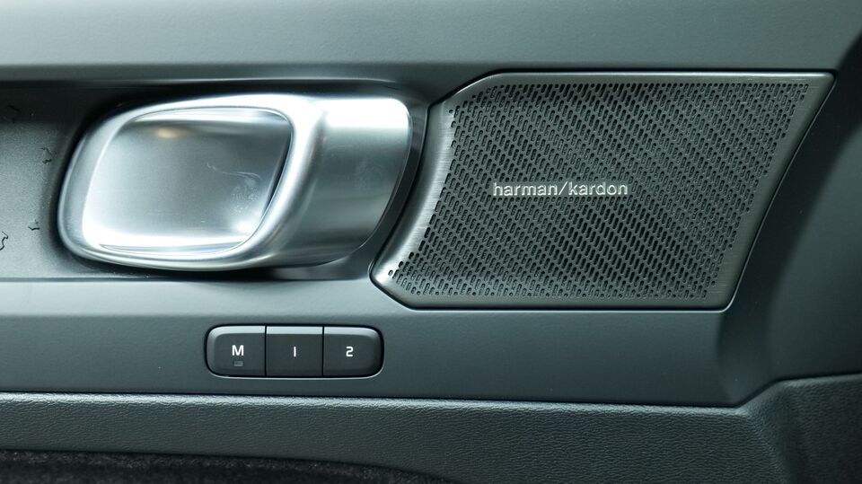 Volvo EX40 vaihtoauto