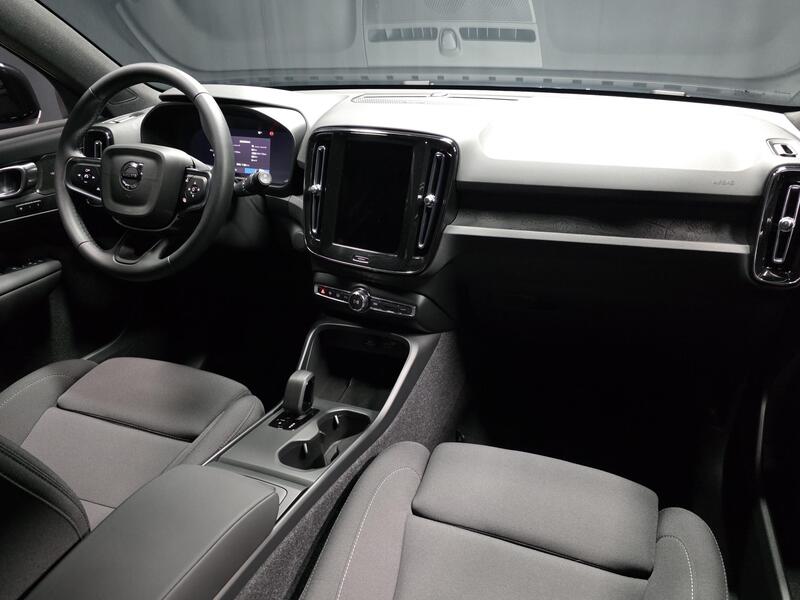 Volvo EX40 vaihtoauto