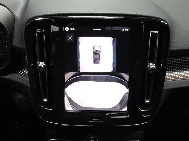 Volvo EC40 vaihtoauto