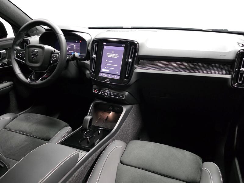 Volvo EC40 vaihtoauto