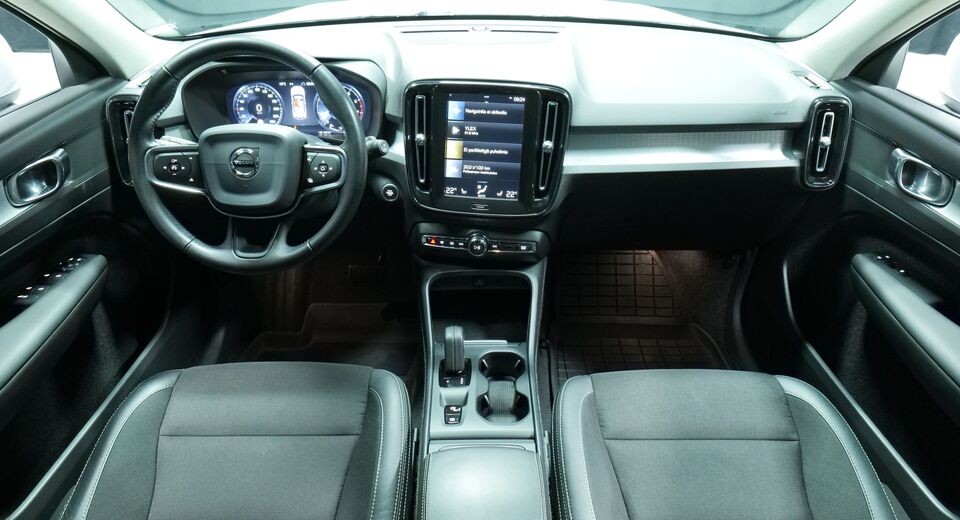 Volvo XC40 vaihtoauto