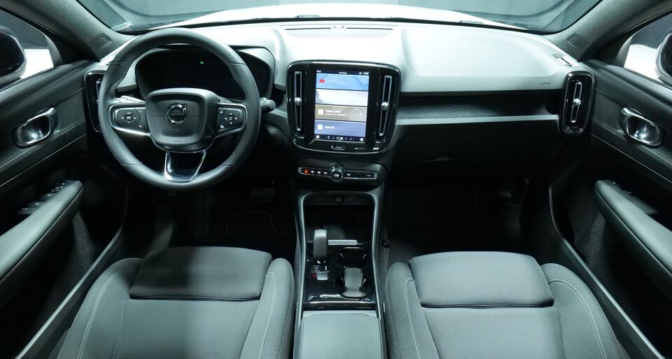 Volvo C40 vaihtoauto