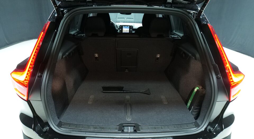 Volvo EX40 vaihtoauto