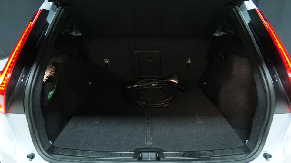 Volvo EX40 vaihtoauto