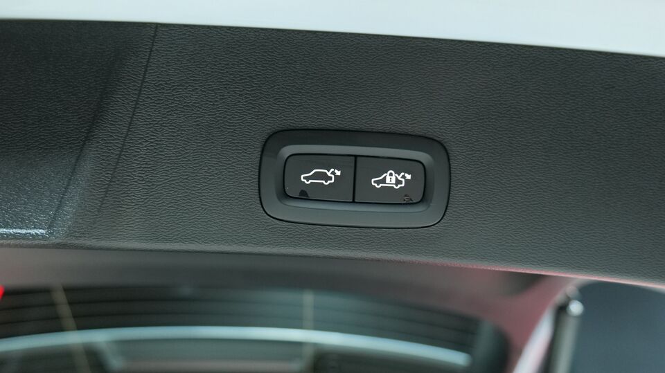 Volvo EX40 vaihtoauto