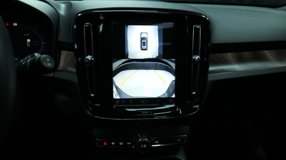 Volvo EX40 vaihtoauto