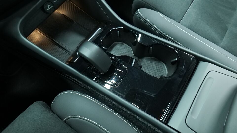 Volvo EX40 vaihtoauto