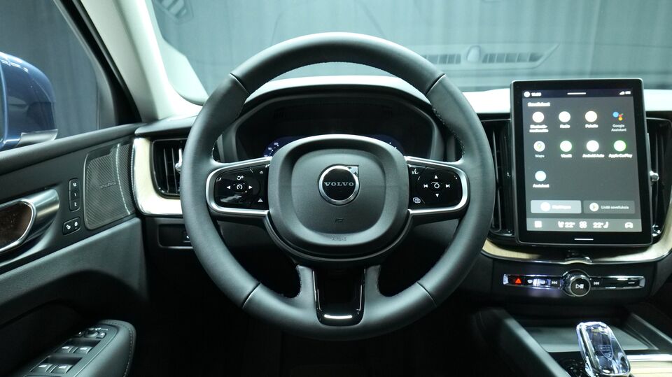 Volvo XC60 vaihtoauto