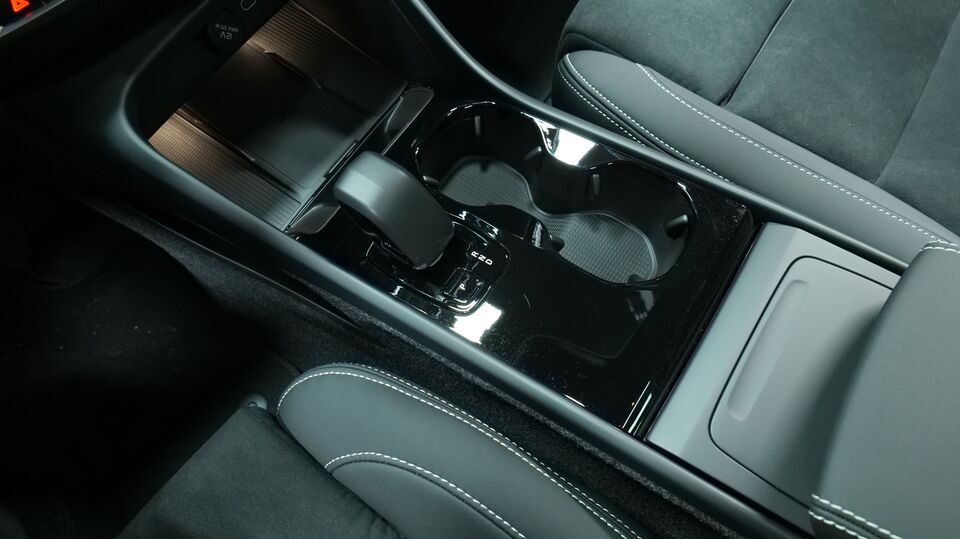 Volvo EC40 vaihtoauto