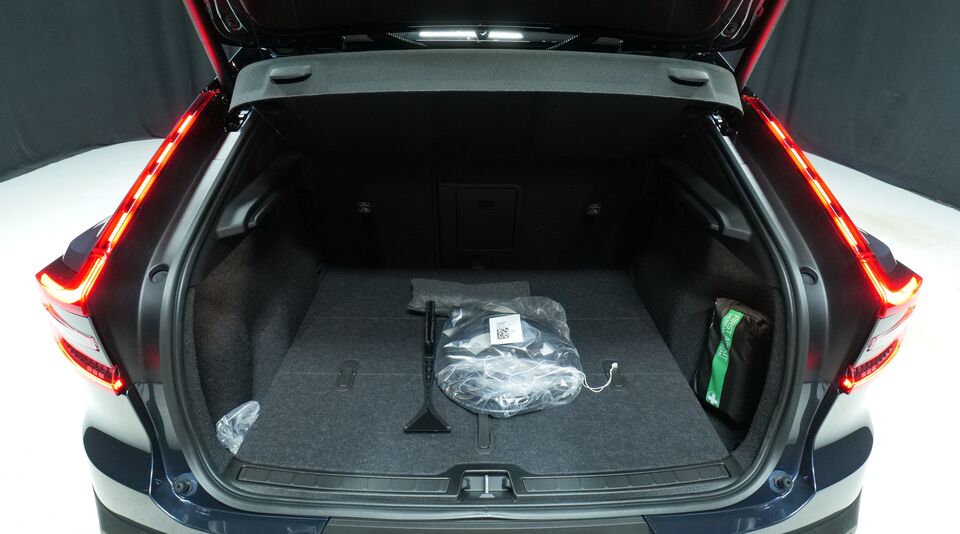 Volvo EC40 vaihtoauto