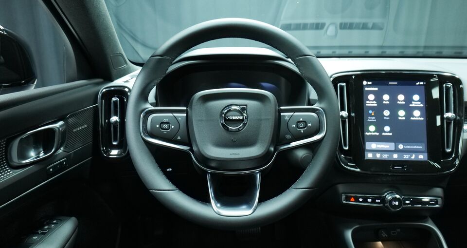 Volvo EC40 vaihtoauto