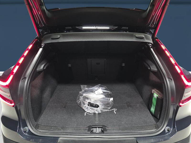 Volvo EC40 vaihtoauto