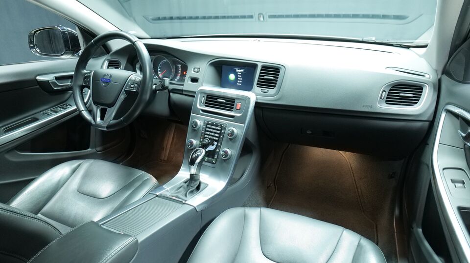 Volvo S60 Cross Country vaihtoauto