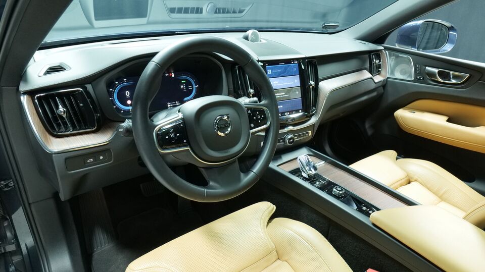 Volvo XC60 vaihtoauto