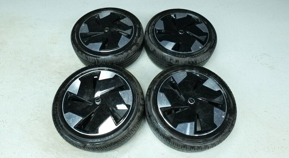 Volvo EX30 vaihtoauto