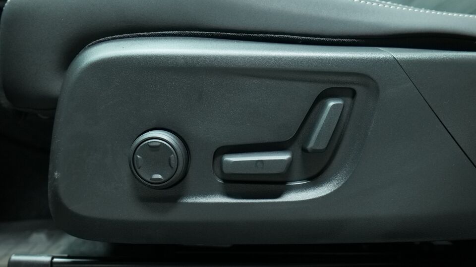 Volvo EX40 vaihtoauto