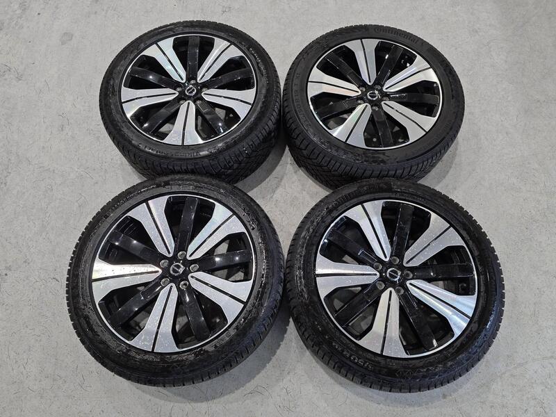 Volvo C40 vaihtoauto