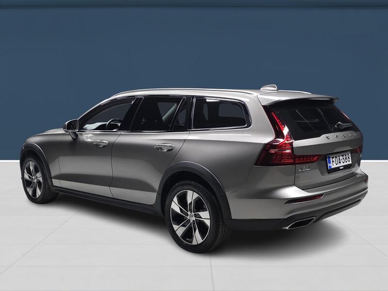 Volvo V60 Cross Country vaihtoauto