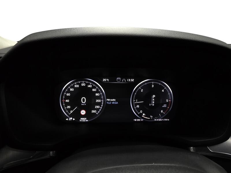 Volvo V60 Cross Country vaihtoauto