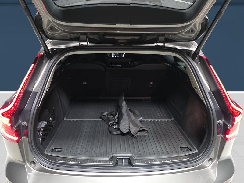 Volvo V60 Cross Country vaihtoauto