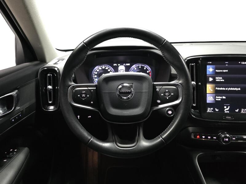 Volvo XC40 vaihtoauto