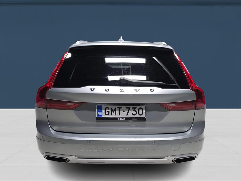 Volvo V90 Cross Country vaihtoauto