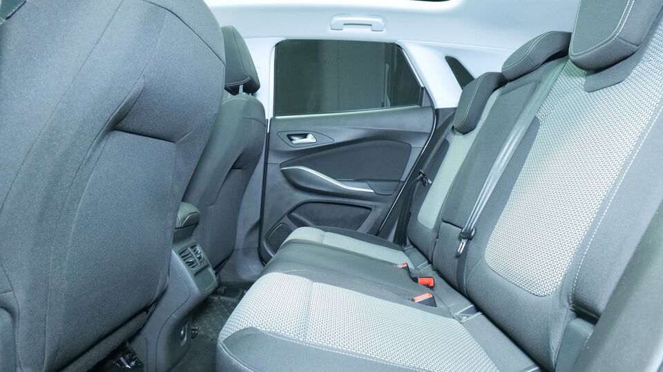 Opel Grandland X vaihtoauto