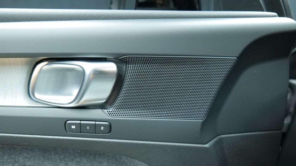 Volvo EC40 vaihtoauto