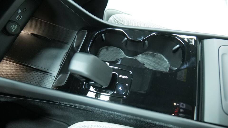 Volvo EC40 vaihtoauto