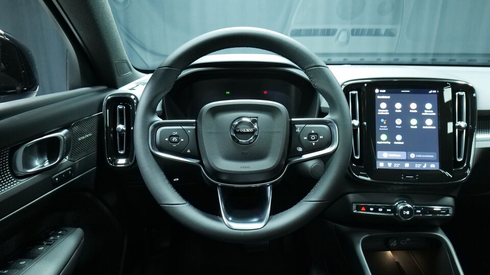 Volvo EC40 vaihtoauto