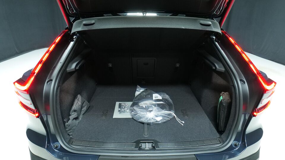 Volvo EC40 vaihtoauto