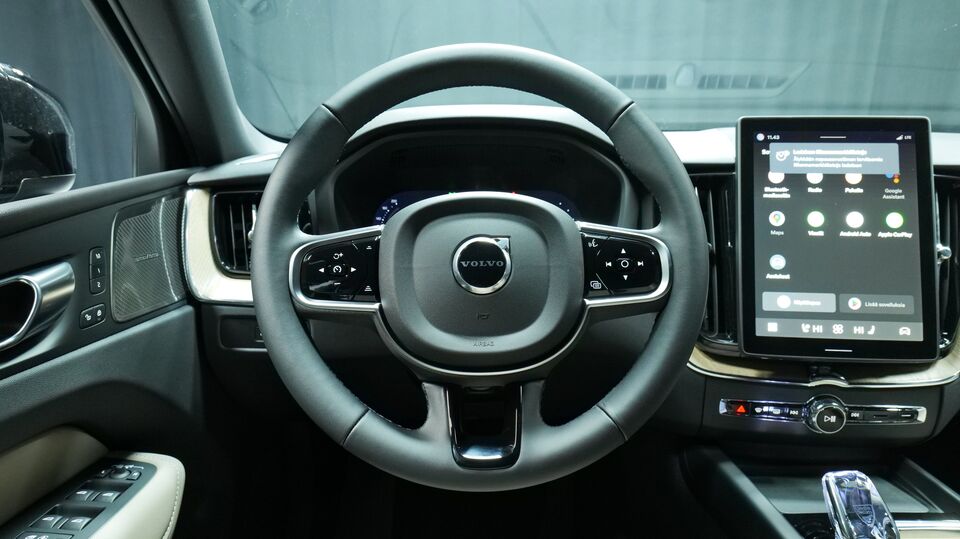 Volvo XC60 vaihtoauto