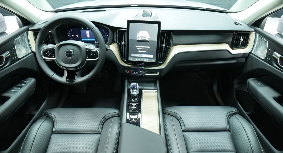 Volvo XC60 vaihtoauto