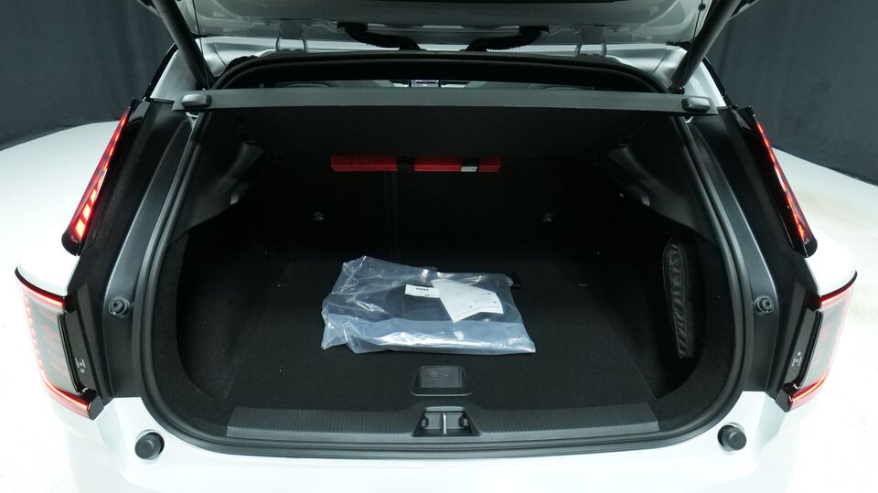 Volvo EX30 vaihtoauto