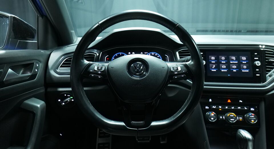 Volkswagen T-Roc vaihtoauto