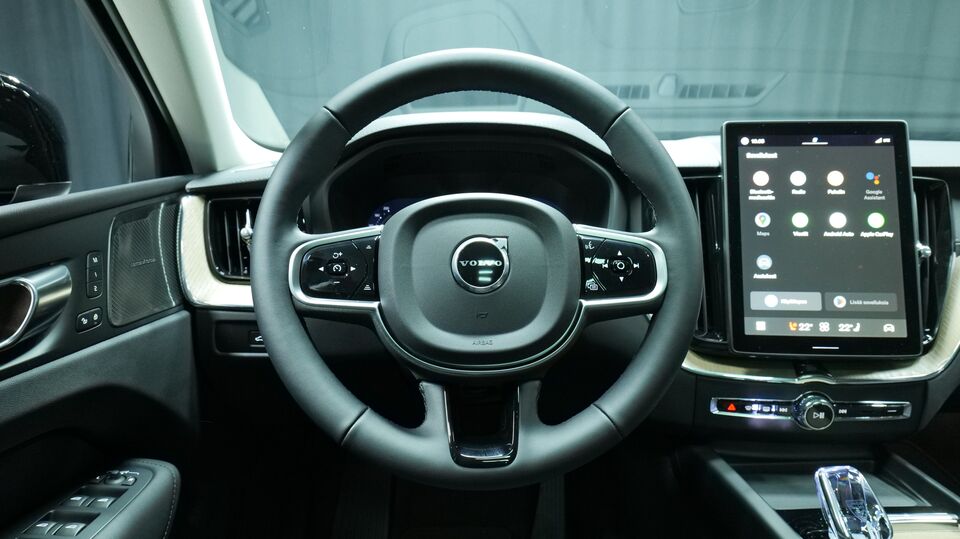 Volvo XC60 vaihtoauto