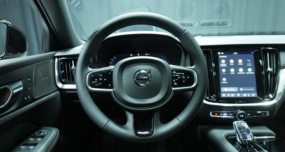 Volvo V60 vaihtoauto